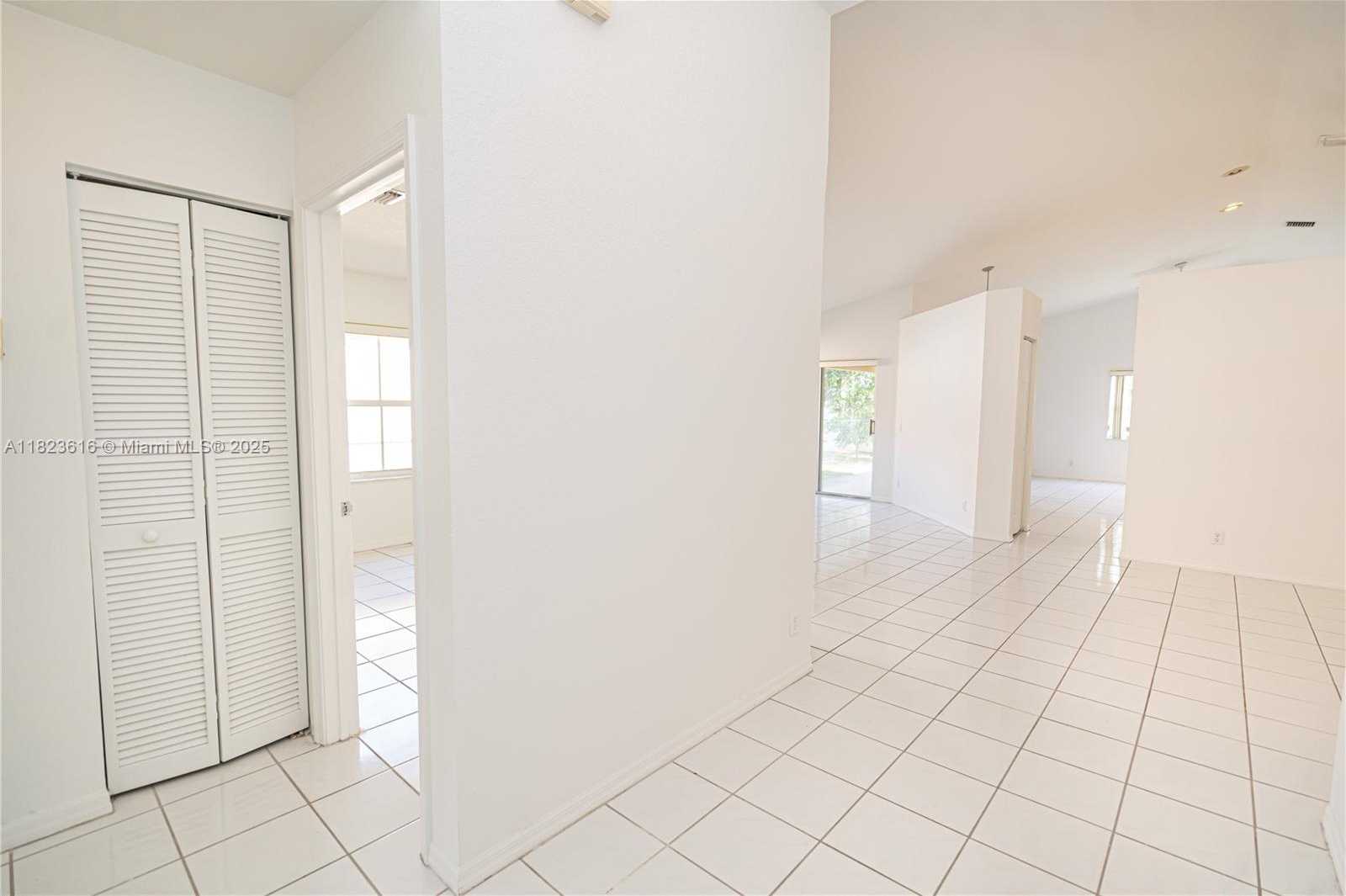 Small Image of 13216 SOUTH WEST 49TH CT, Miramar Number 8