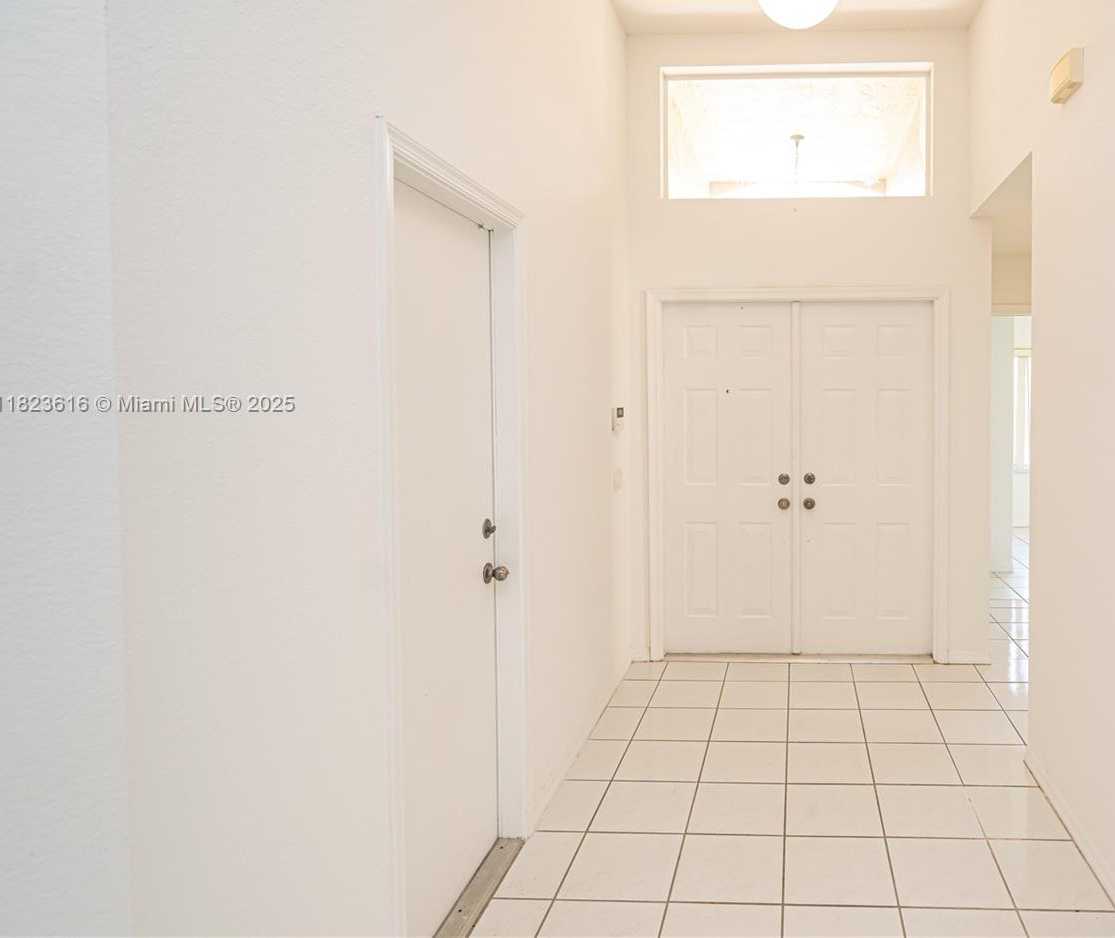 Small Image of 13216 SOUTH WEST 49TH CT, Miramar Number 9