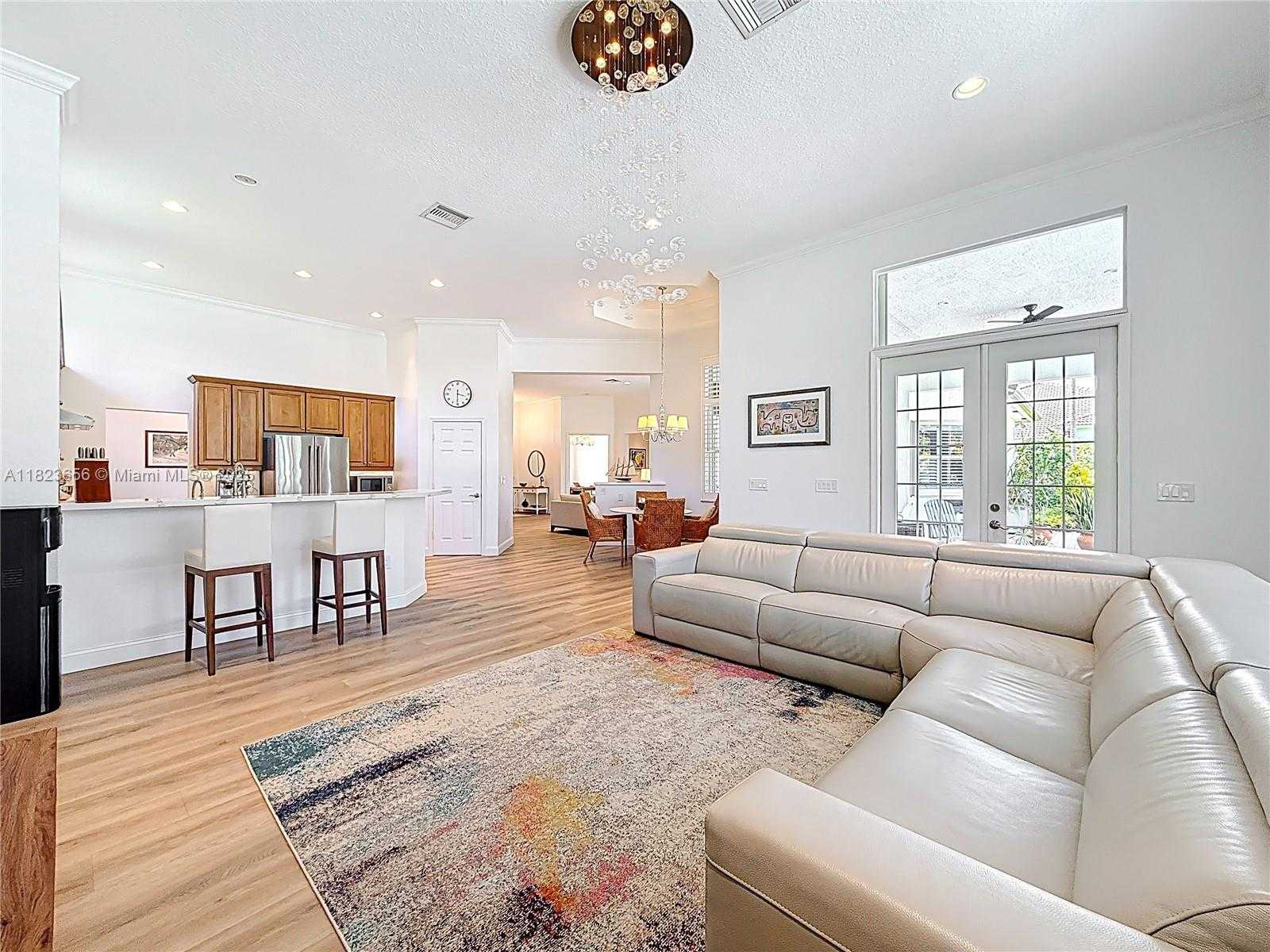 Small Image of 4268 SOUTH WEST 141ST AVE, Davie Number 27