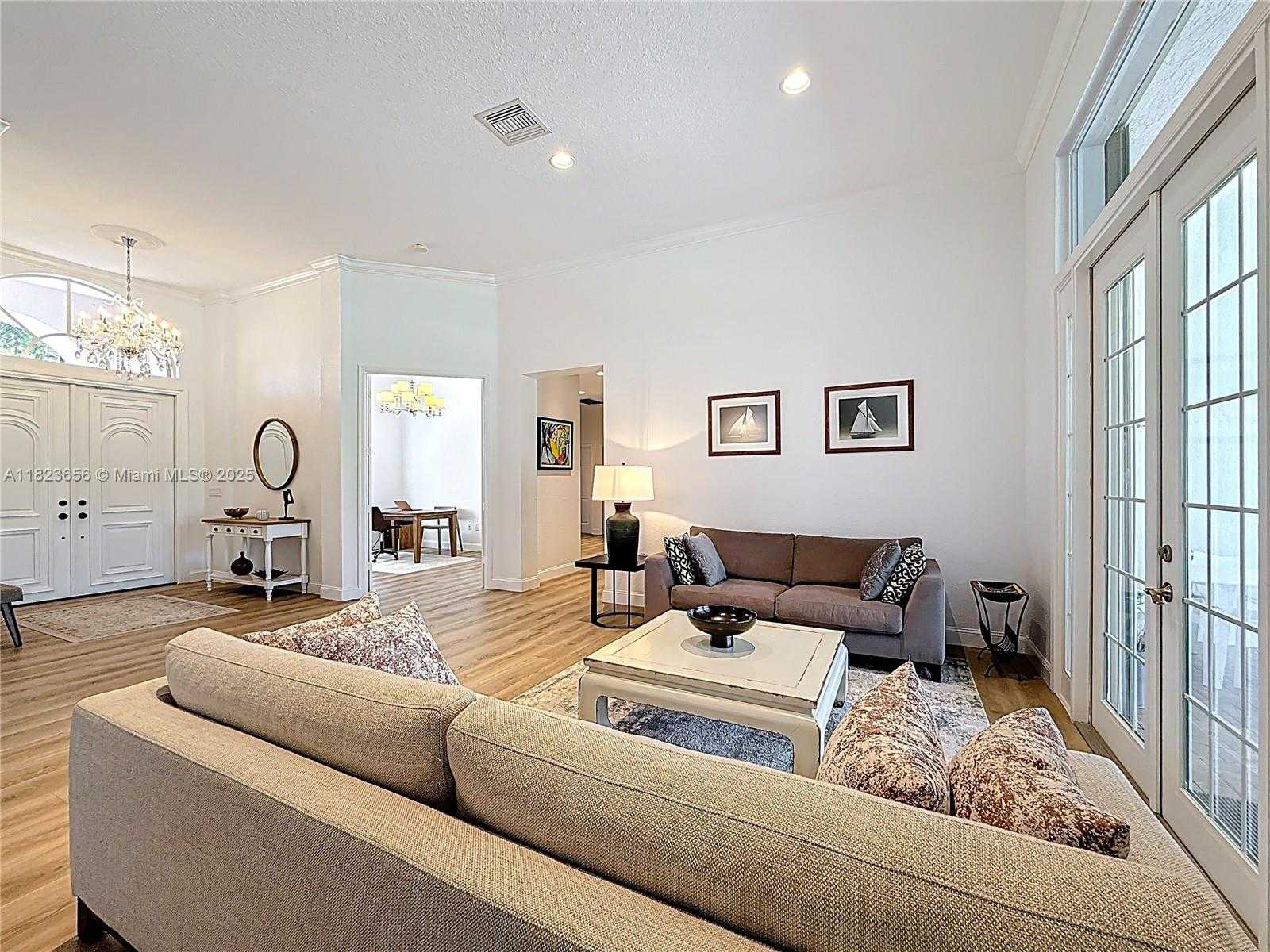 Small Image of 4268 SOUTH WEST 141ST AVE, Davie Number 9