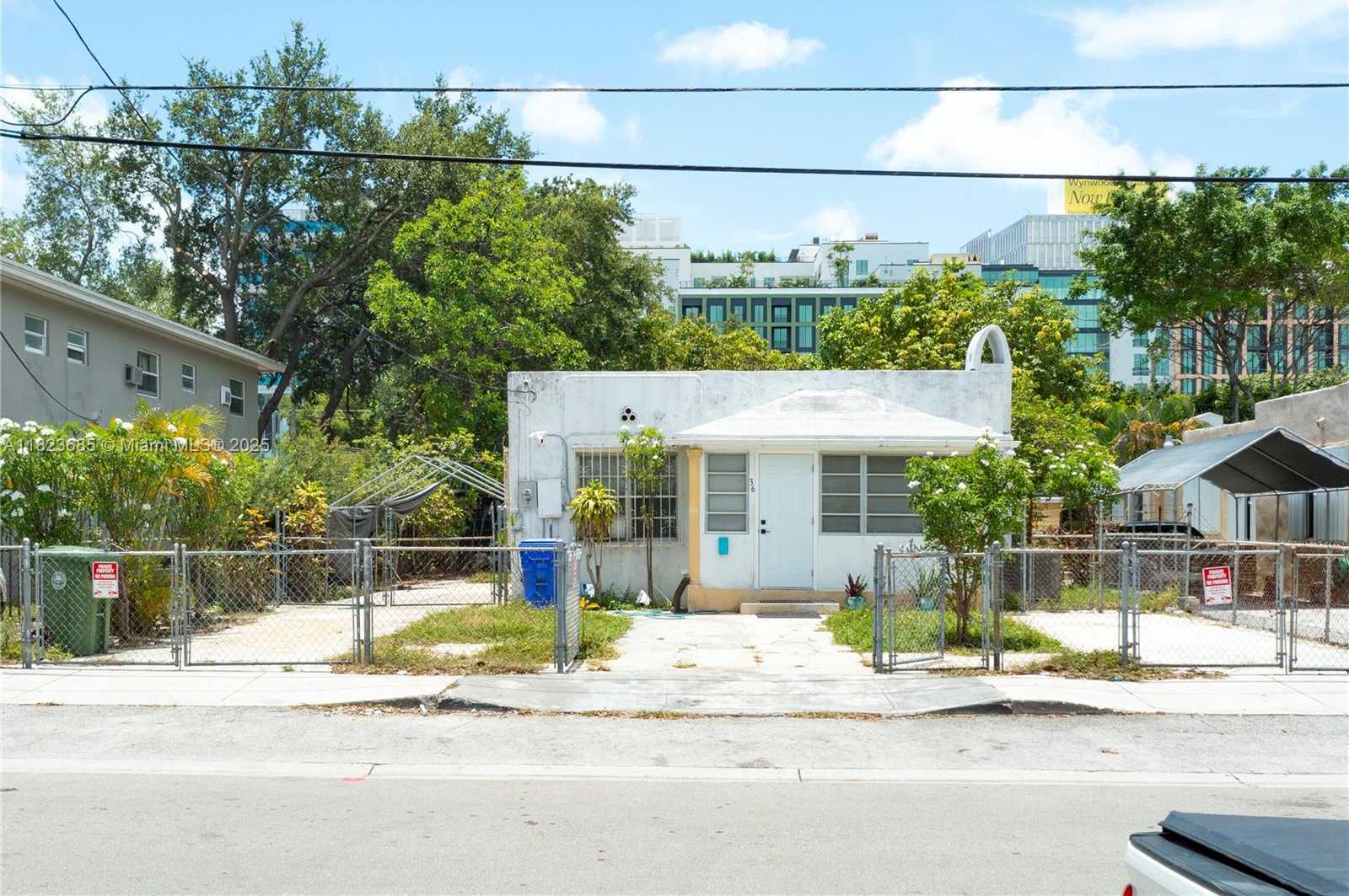 Small Image of 36 NORTH WEST 32ND ST, Miami Number 2