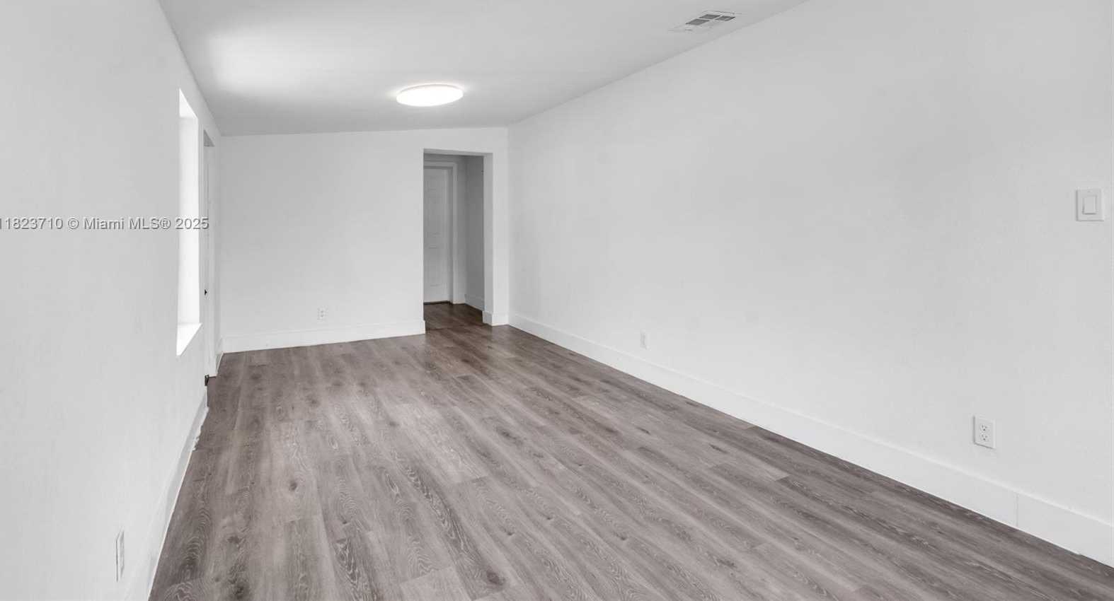 Small Image of 6117 NORTH WEST 9TH ST, Margate Number 17