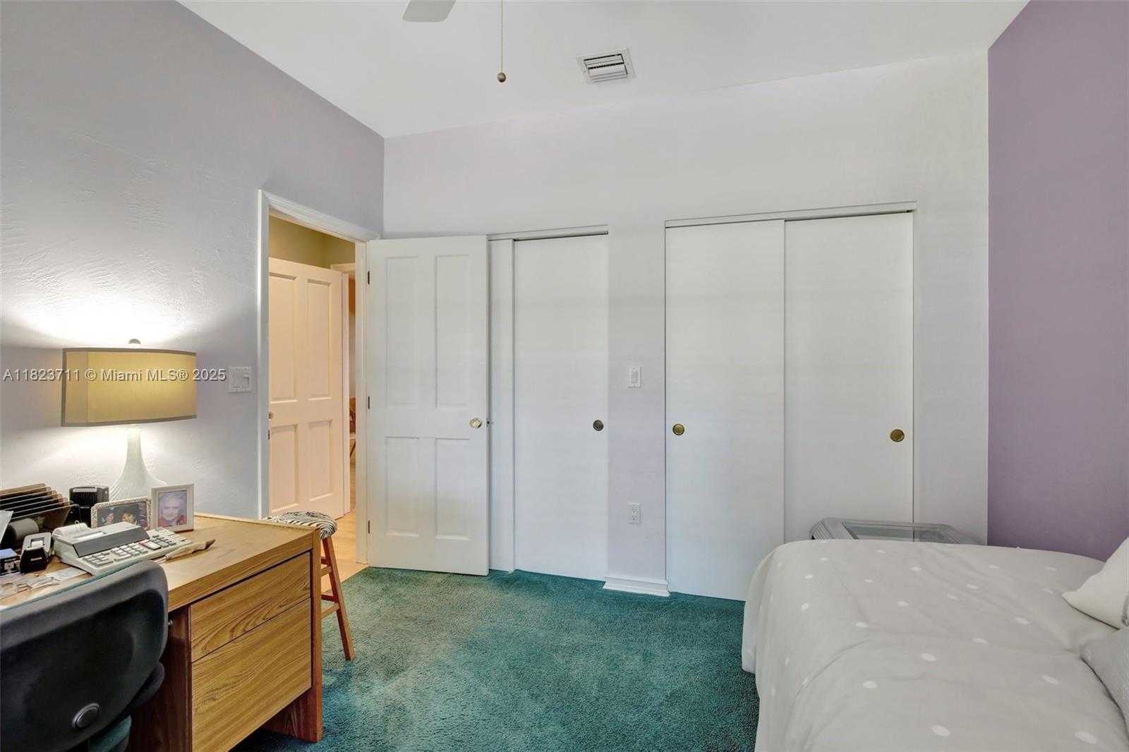 Small Image of 20406 SOUTH WEST 54TH PL, Pembroke Pines Number 43