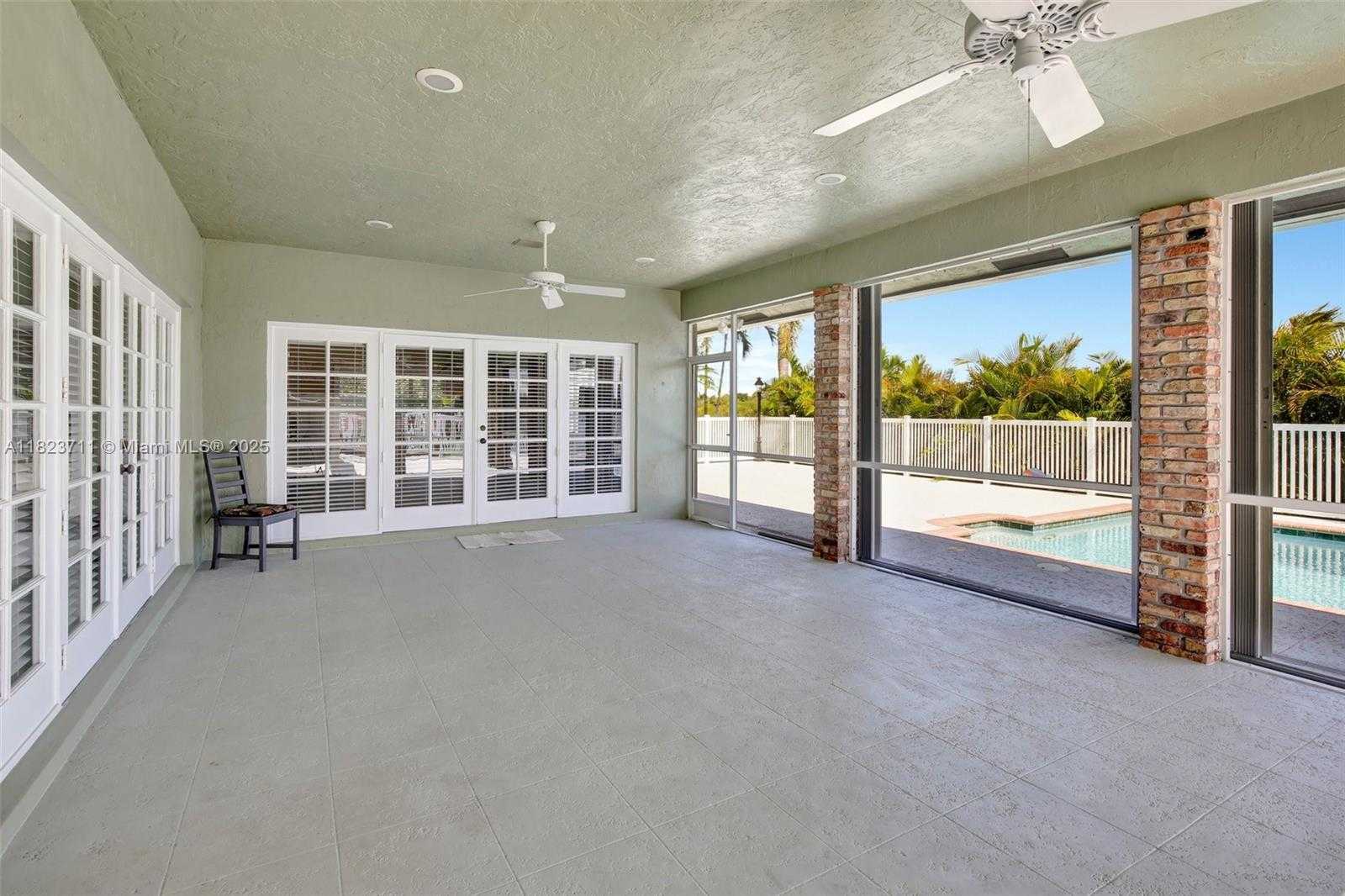 Small Image of 20406 SOUTH WEST 54TH PL, Pembroke Pines Number 51