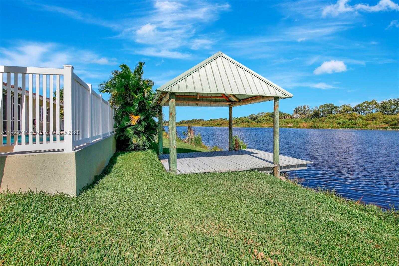 Small Image of 20406 SOUTH WEST 54TH PL, Pembroke Pines Number 56