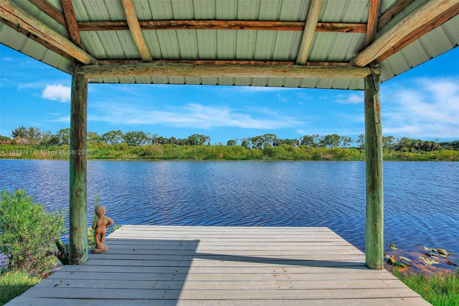 Small Image of 20406 SOUTH WEST 54TH PL, Pembroke Pines Number 57