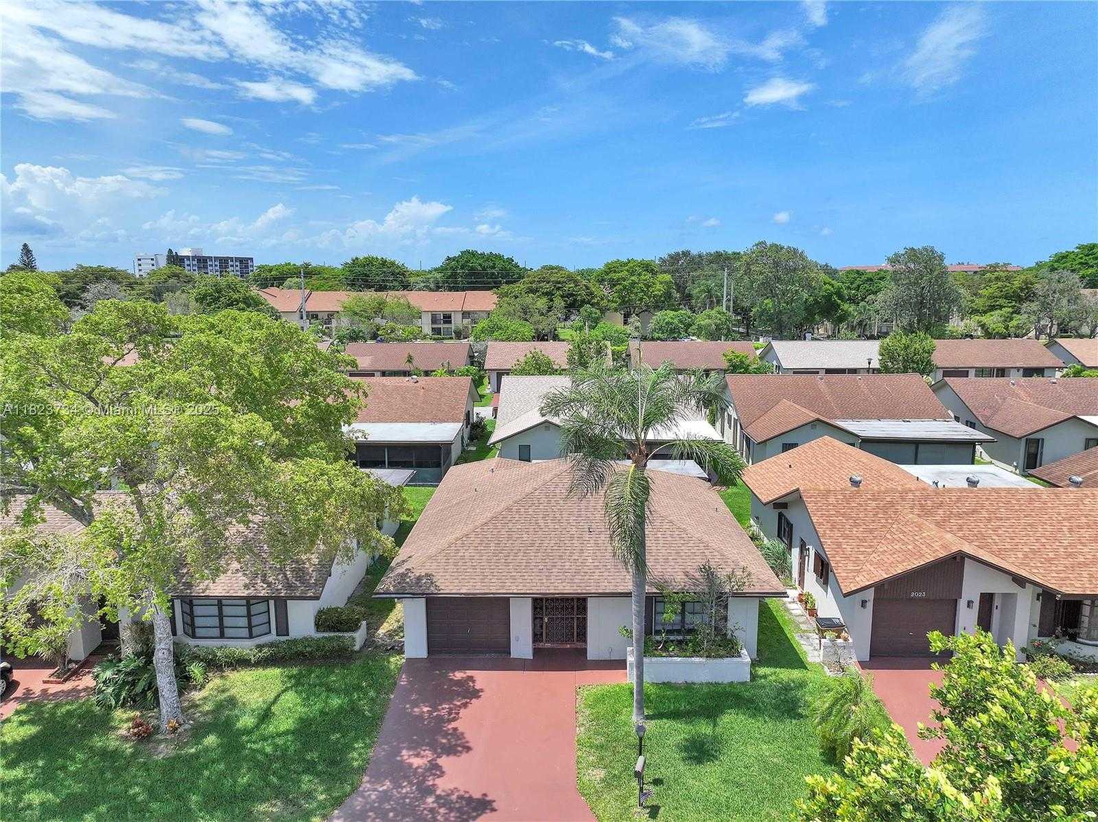 Small Image of 2035 SOUTH WEST 15TH CT, Deerfield Beach Number 30