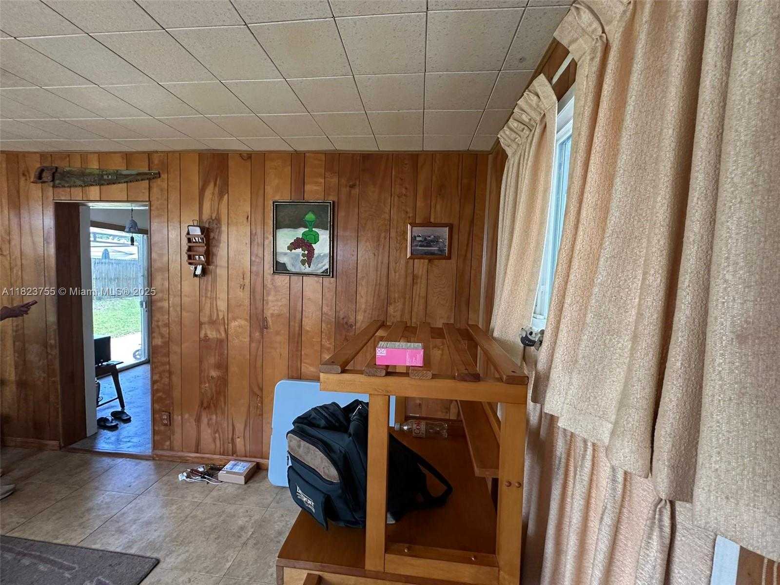 Small Image of 3180 NORTH EAST 10TH TER, Pompano Beach Number 2