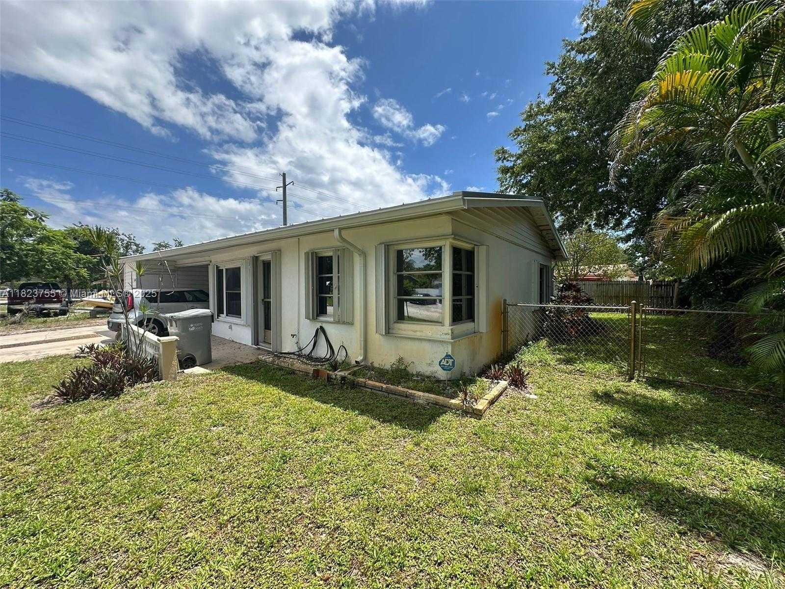 Small Image of 3180 NORTH EAST 10TH TER, Pompano Beach Number 38