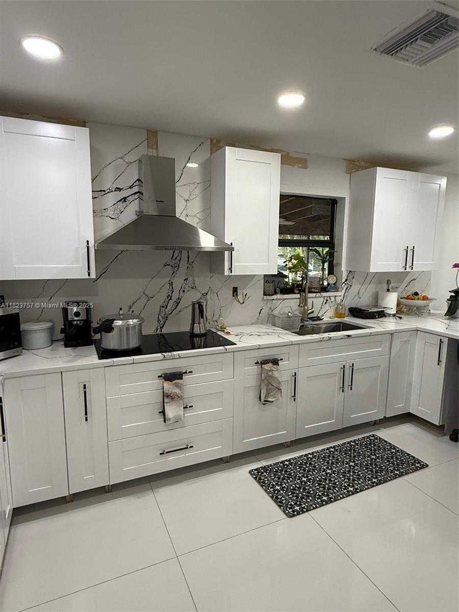 Small Image of 16221 SOUTH WEST 283RD ST, Homestead Number 6