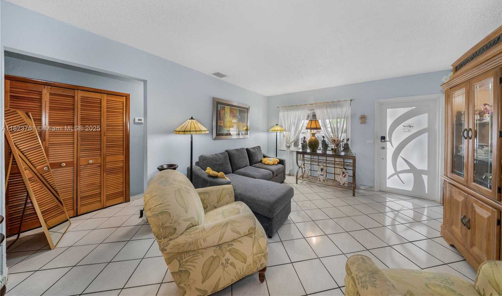 Small Image of 359 EAST 19TH ST, Hialeah Number 14