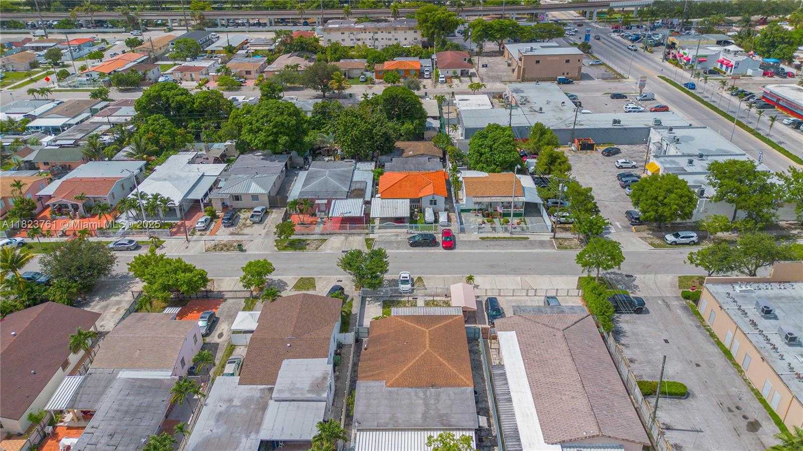 Small Image of 359 EAST 19TH ST, Hialeah Number 2