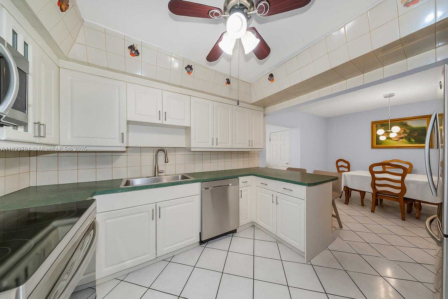 Small Image of 359 EAST 19TH ST, Hialeah Number 21