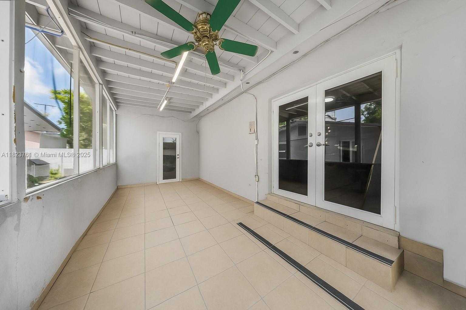 Small Image of 359 EAST 19TH ST, Hialeah Number 33
