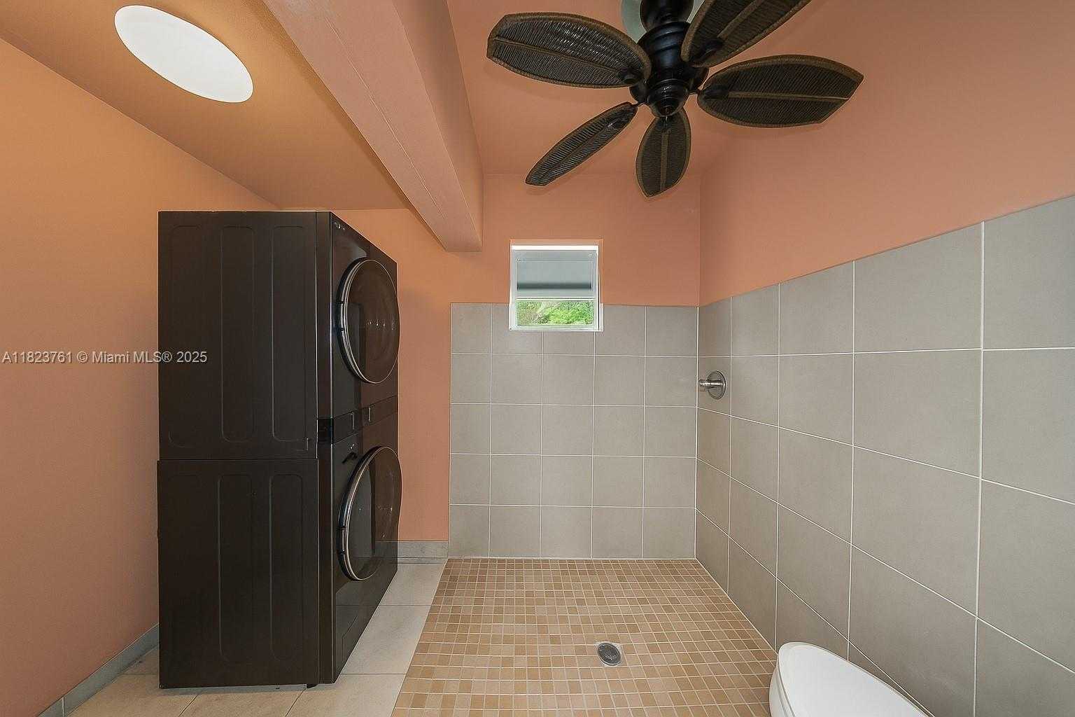 Small Image of 359 EAST 19TH ST, Hialeah Number 37