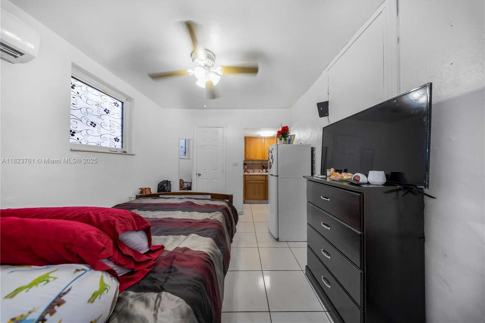 Small Image of 359 EAST 19TH ST, Hialeah Number 49