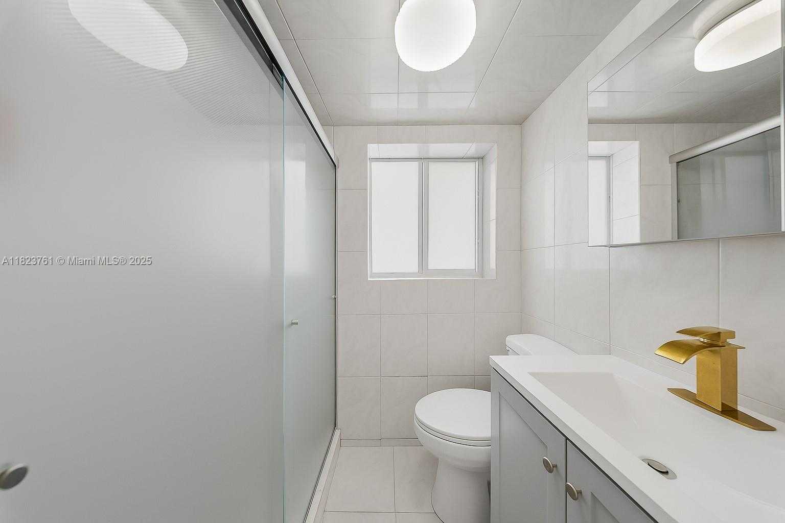 Small Image of 359 EAST 19TH ST, Hialeah Number 9