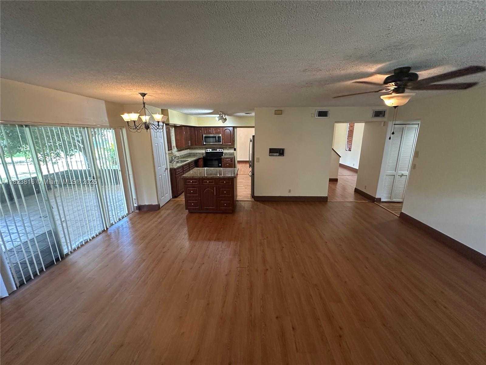 Small Image of 2660 HURON WAY, Miramar Number 11