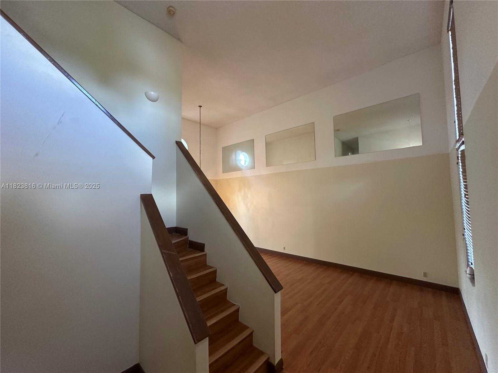 Small Image of 2660 HURON WAY, Miramar Number 22