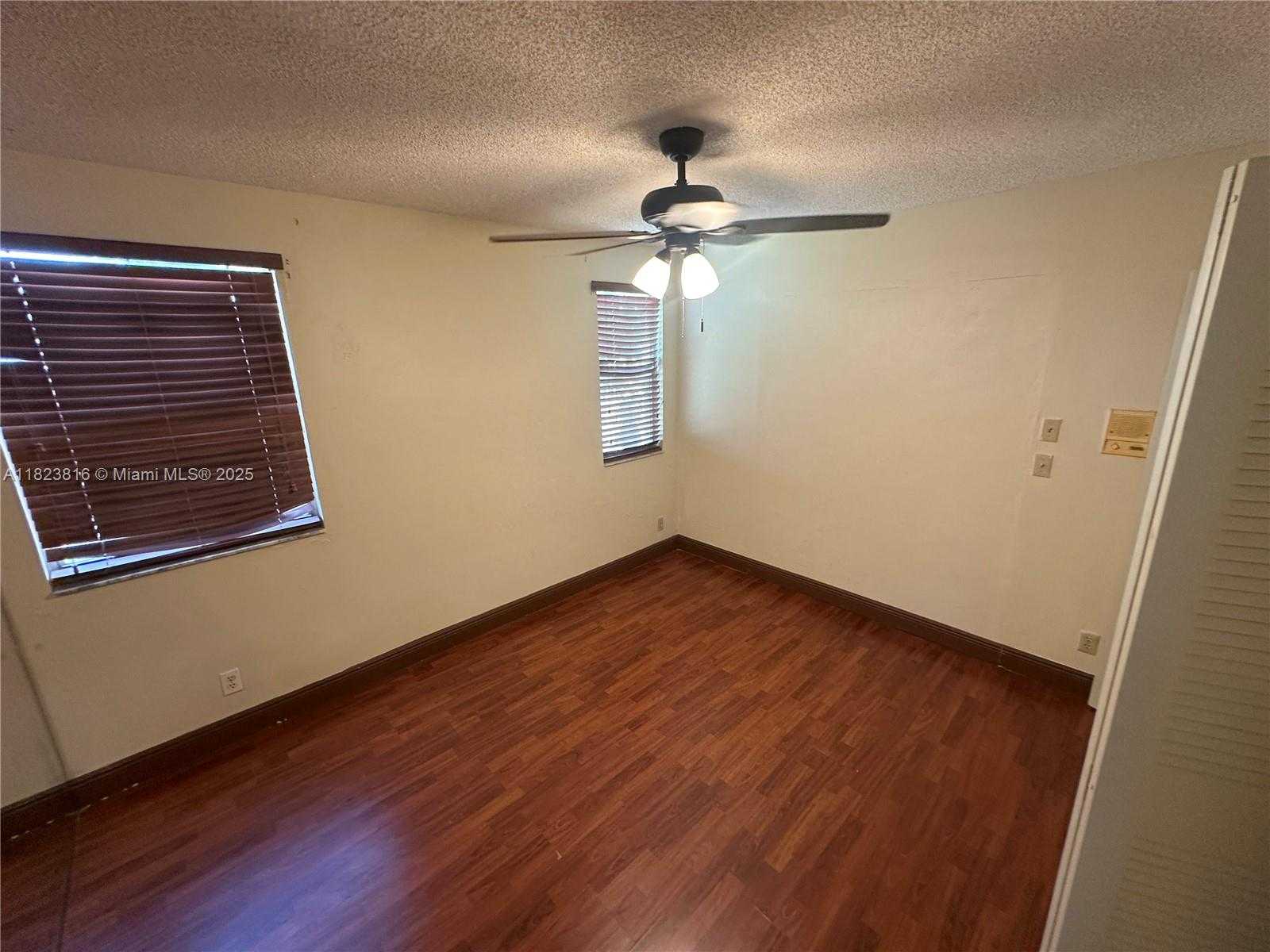 Small Image of 2660 HURON WAY, Miramar Number 36