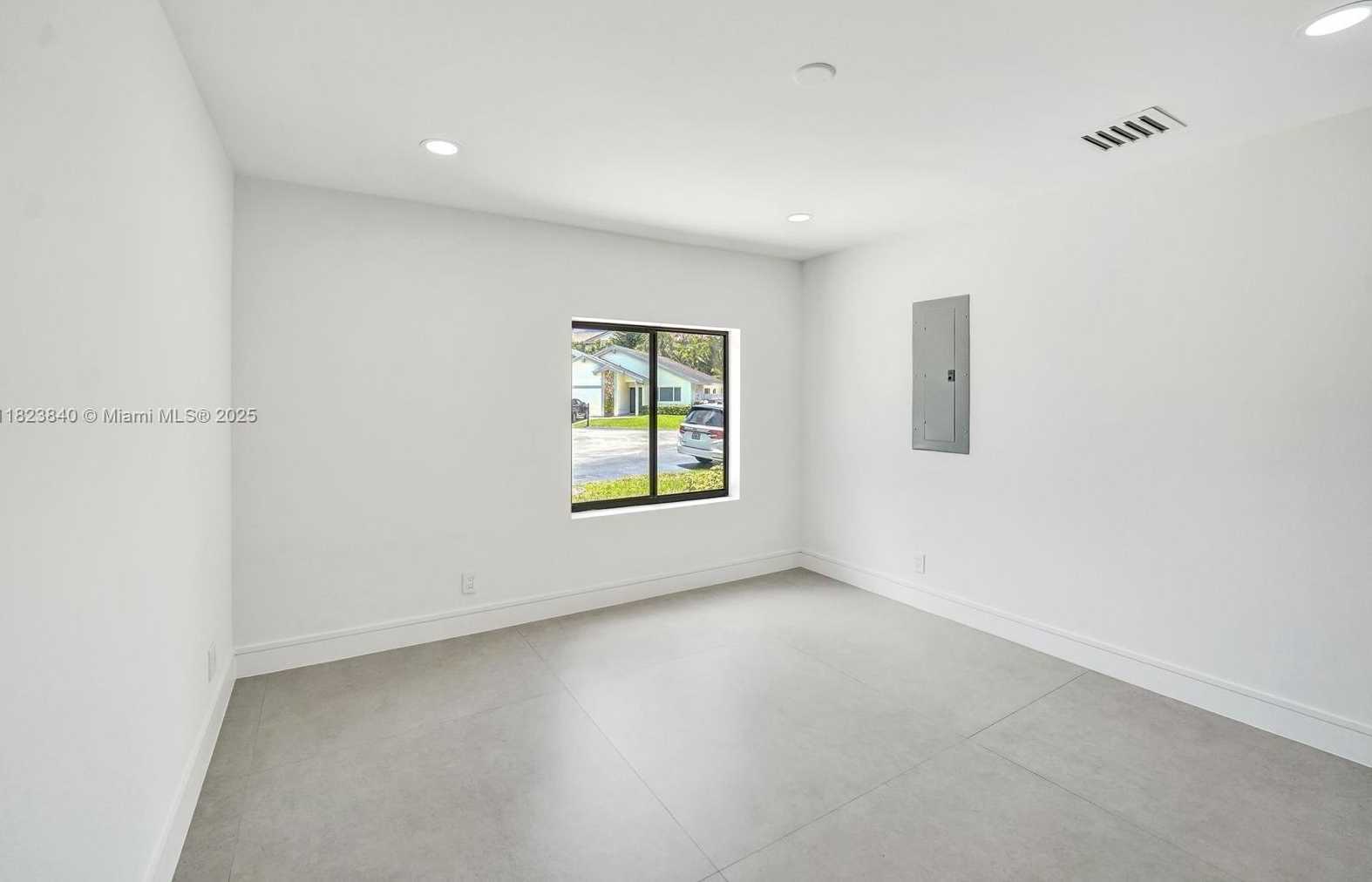 Small Image of 7340 ANDORRA PL, Boca Raton Number 26