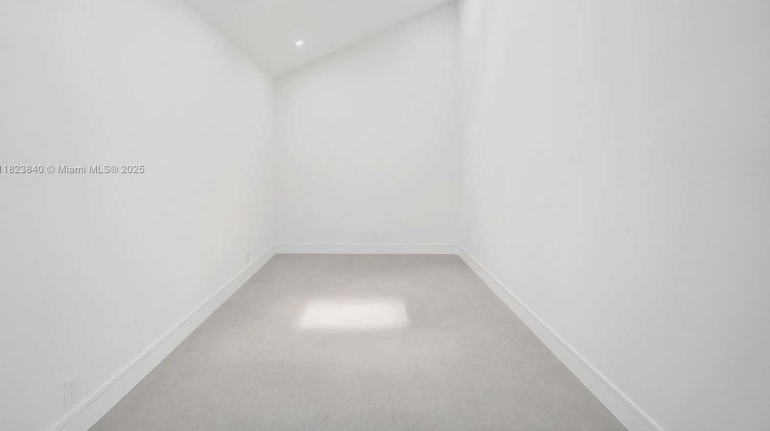 Small Image of 7340 ANDORRA PL, Boca Raton Number 67