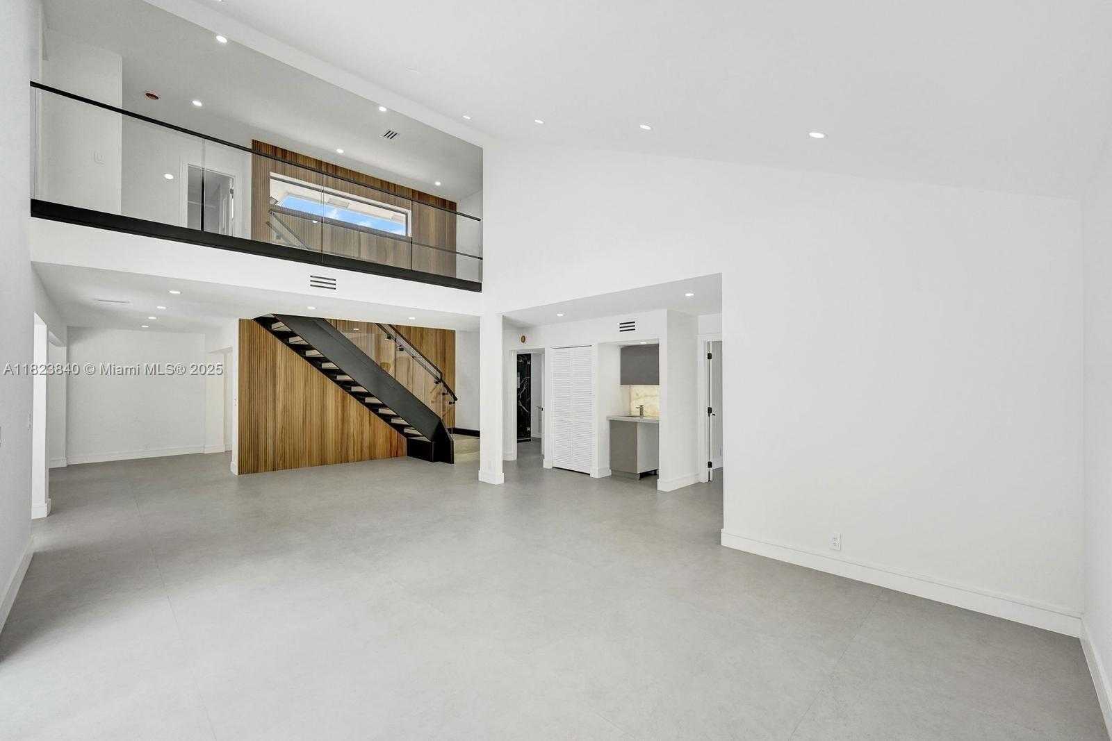 Small Image of 7340 ANDORRA PL, Boca Raton Number 84