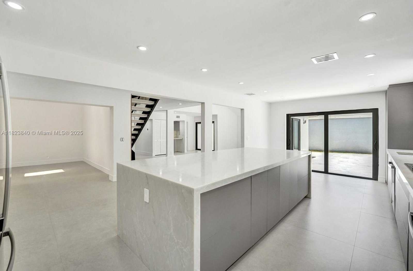 Small Image of 7340 ANDORRA PL, Boca Raton Number 9