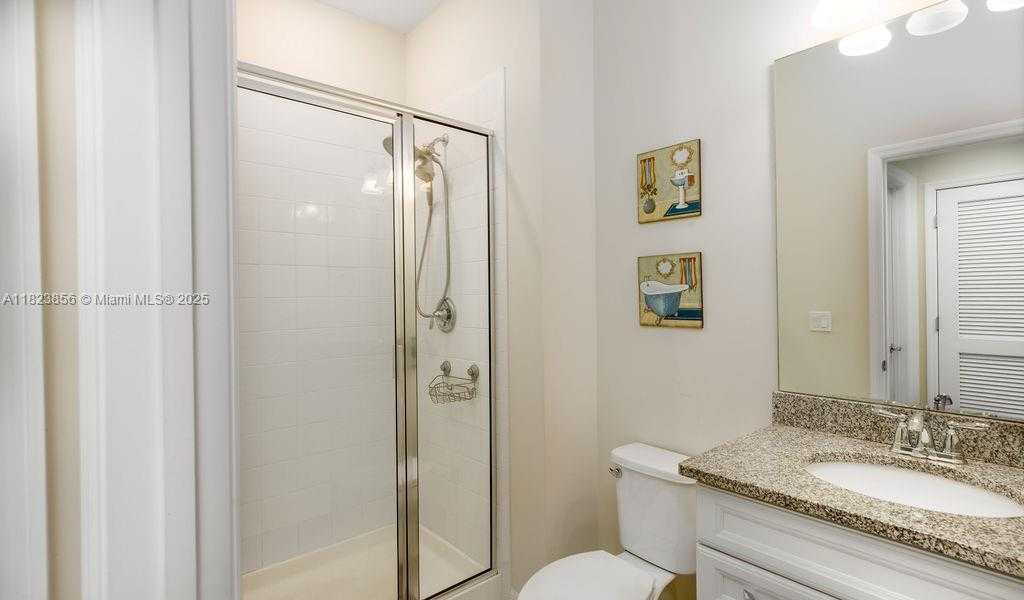 Small Image of 1595 PONGAM TER, Hollywood Number 97