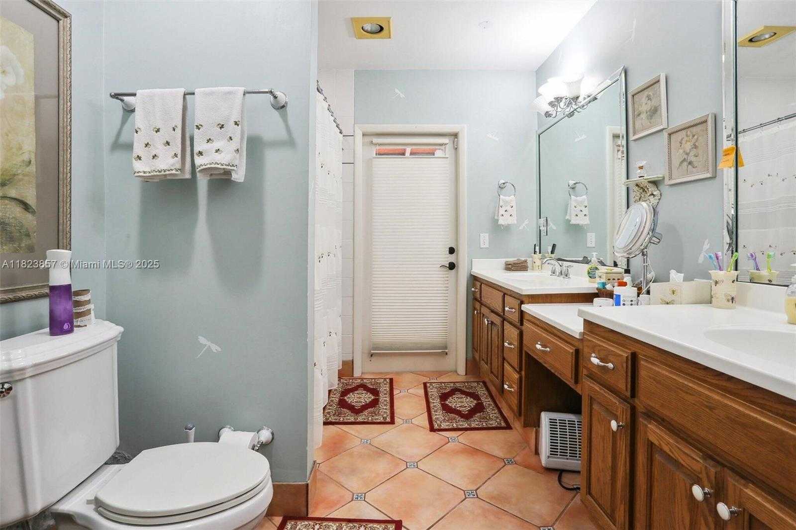 Small Image of 10920 SOUTH WEST 68TH AVE RD, Pinecrest Number 19