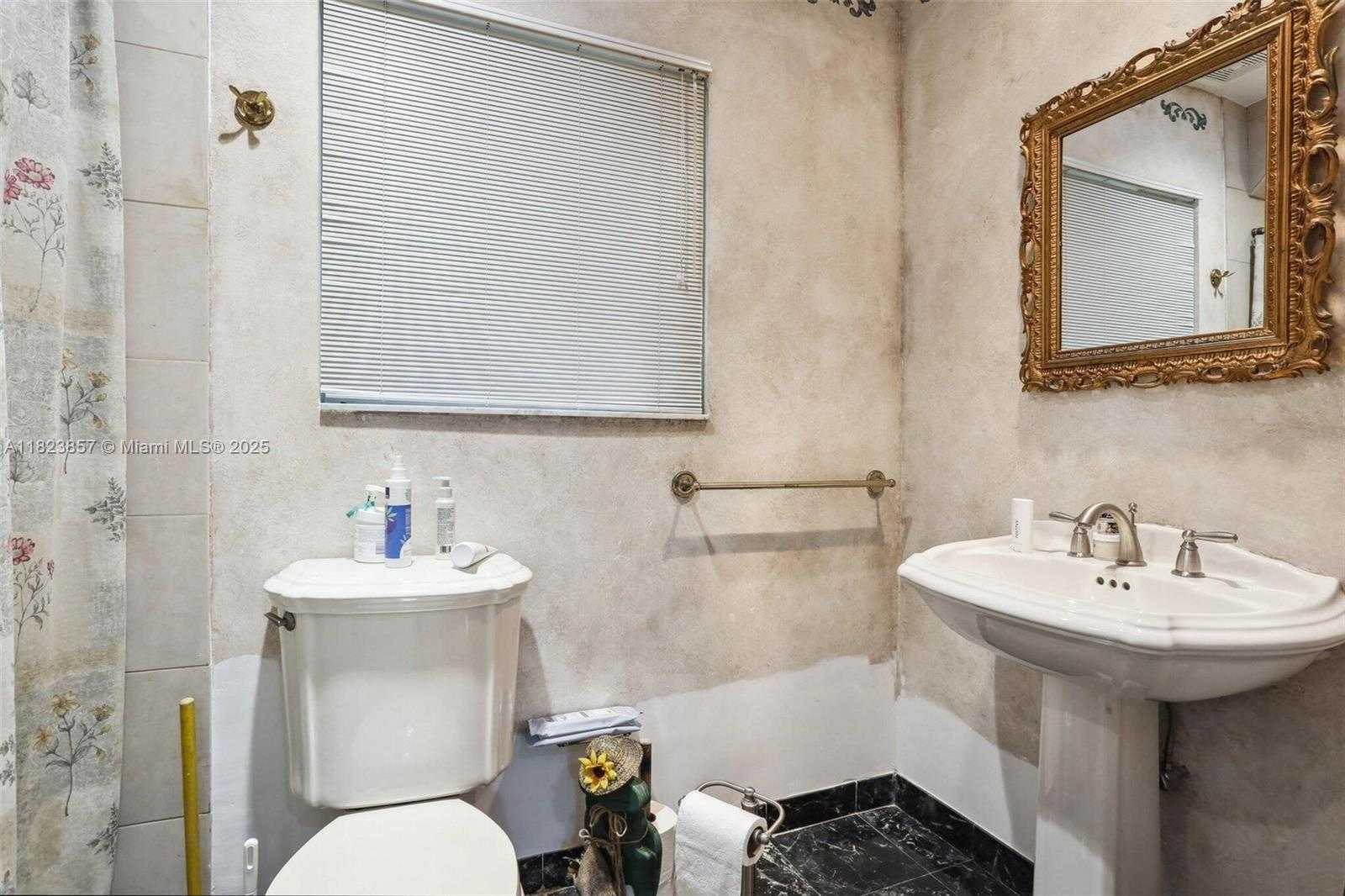 Small Image of 10920 SOUTH WEST 68TH AVE RD, Pinecrest Number 30
