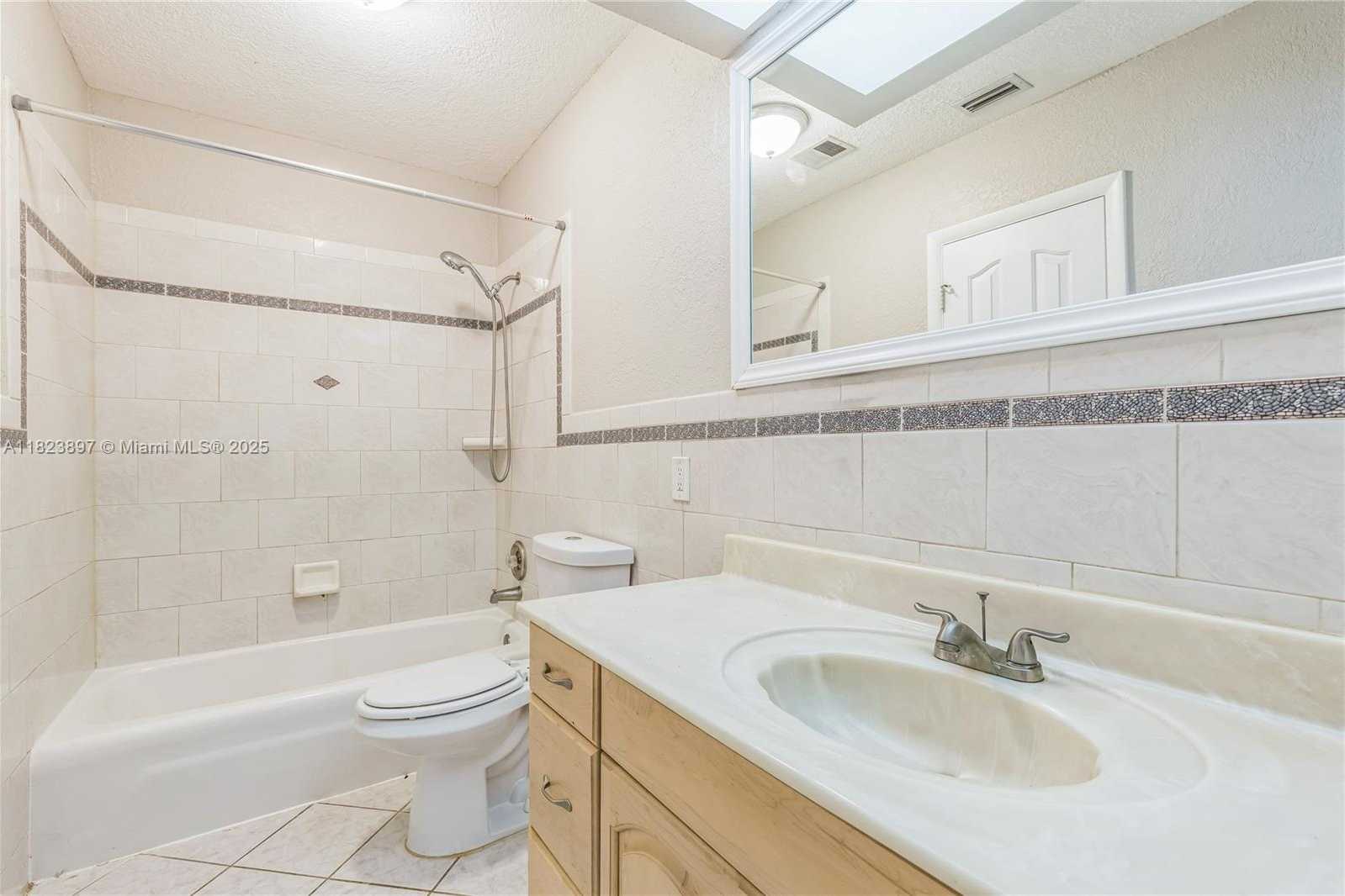 Small Image of 156 SOUTH WEST 126TH AVE, Plantation Number 11
