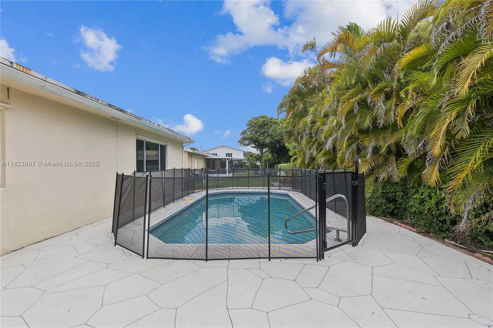 Small Image of 156 SOUTH WEST 126TH AVE, Plantation Number 3