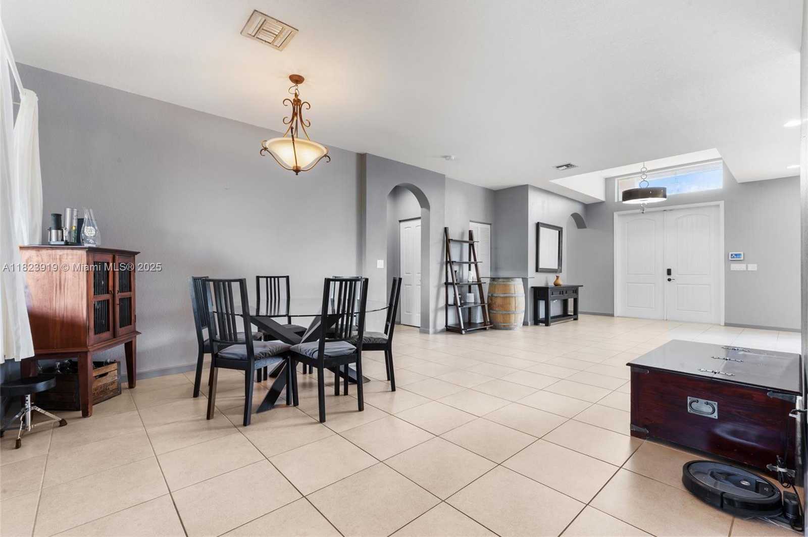 Small Image of 22442 SOUTH WEST 128TH PL, Miami Number 10