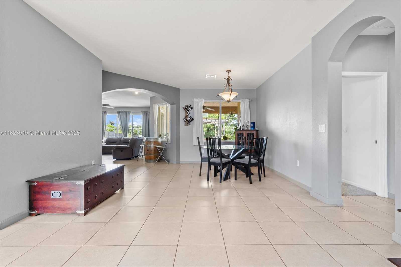 Small Image of 22442 SOUTH WEST 128TH PL, Miami Number 11