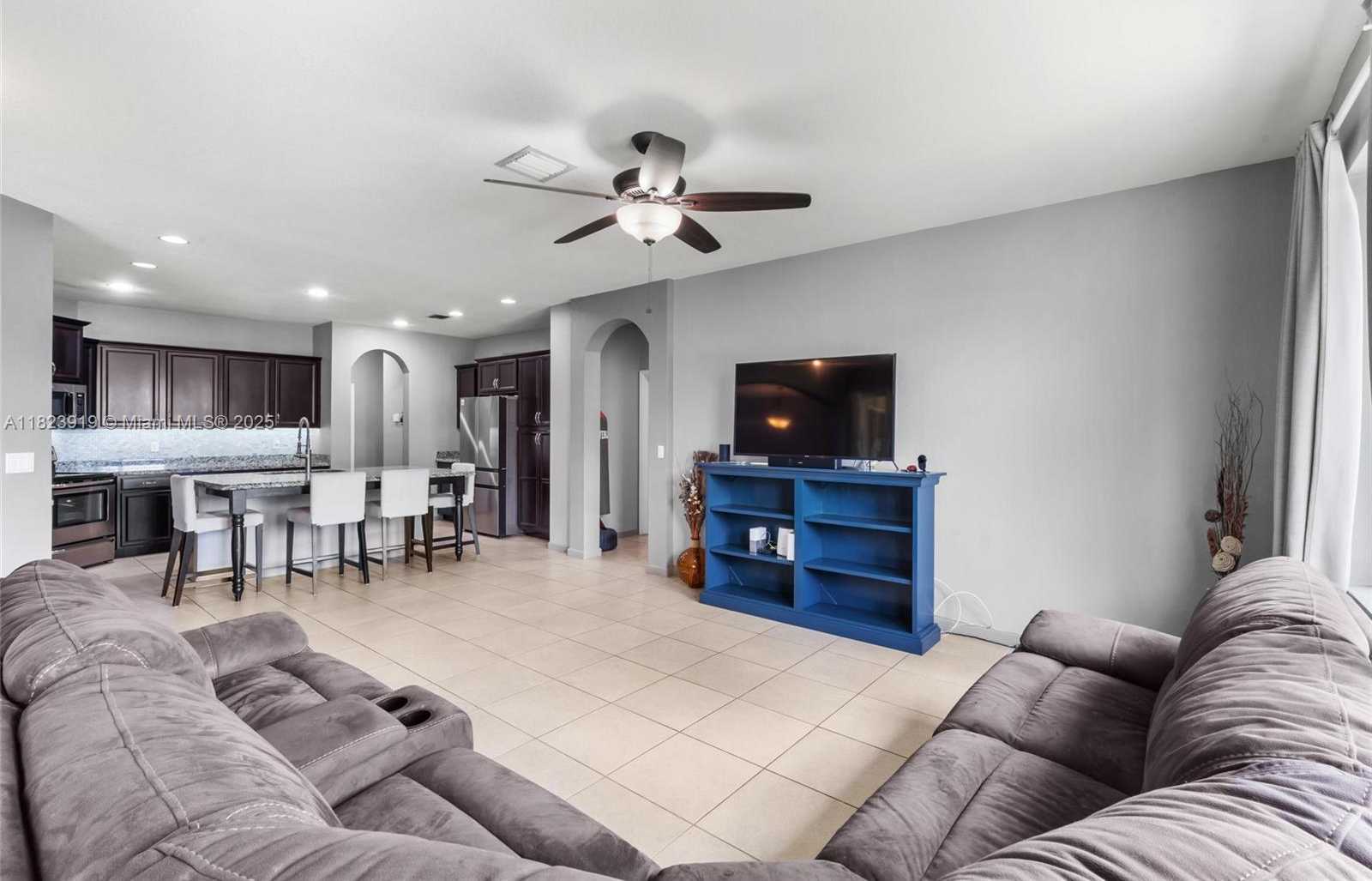 Small Image of 22442 SOUTH WEST 128TH PL, Miami Number 13