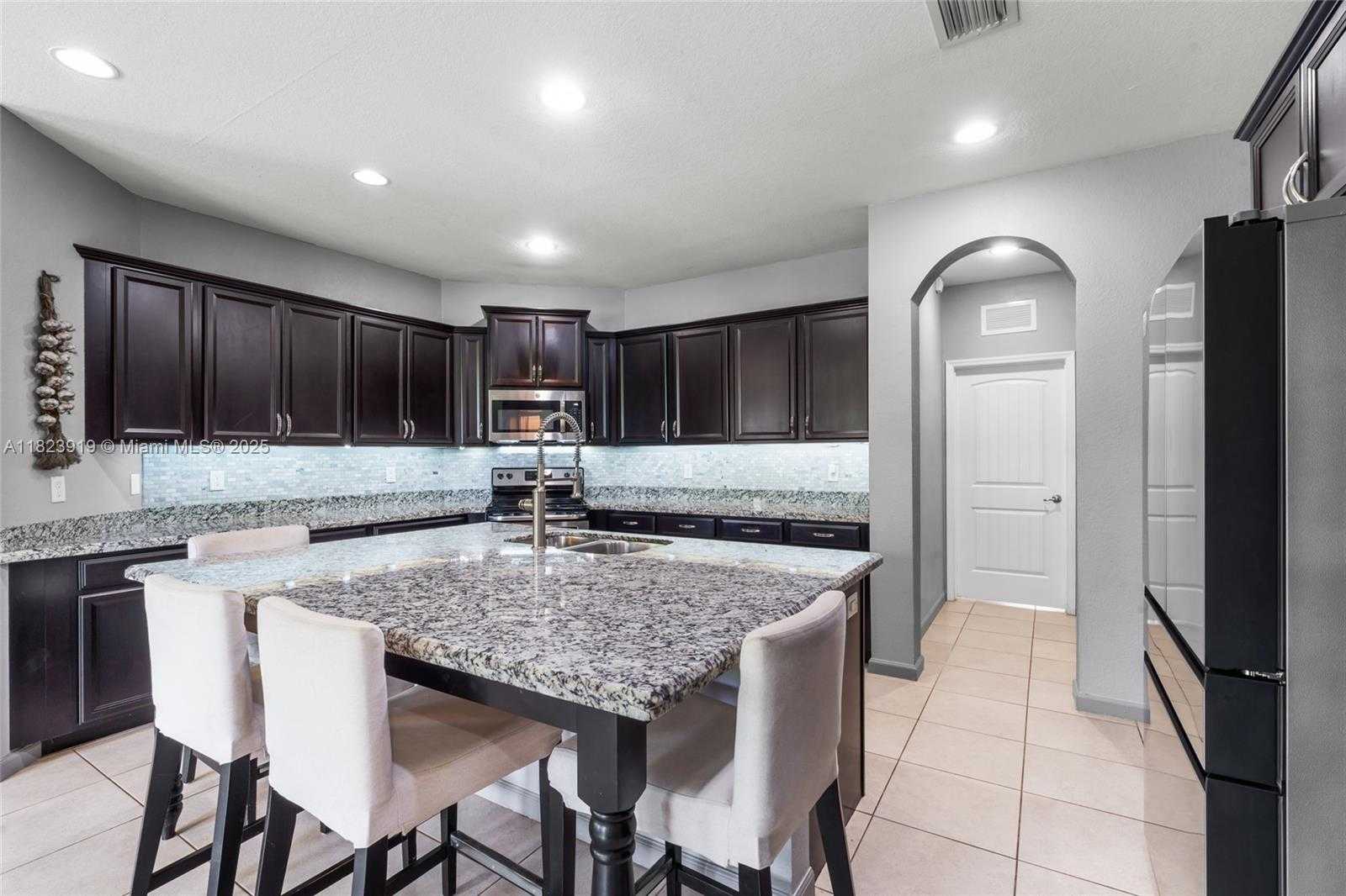 Small Image of 22442 SOUTH WEST 128TH PL, Miami Number 18