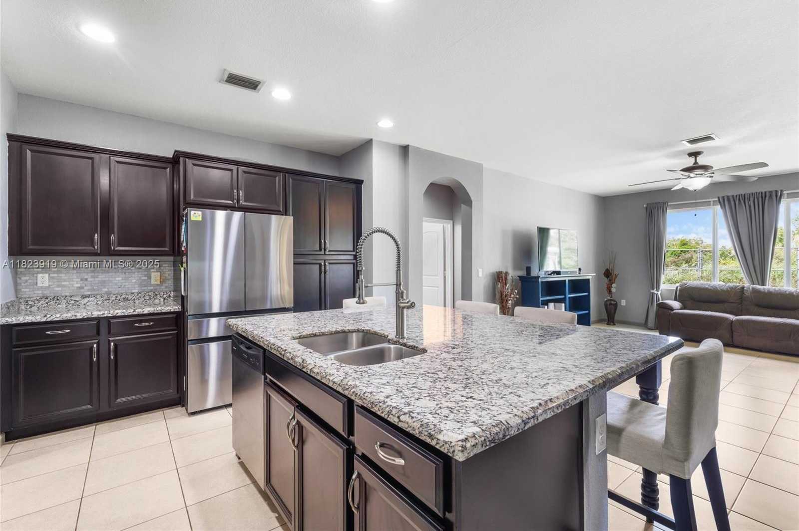 Small Image of 22442 SOUTH WEST 128TH PL, Miami Number 20