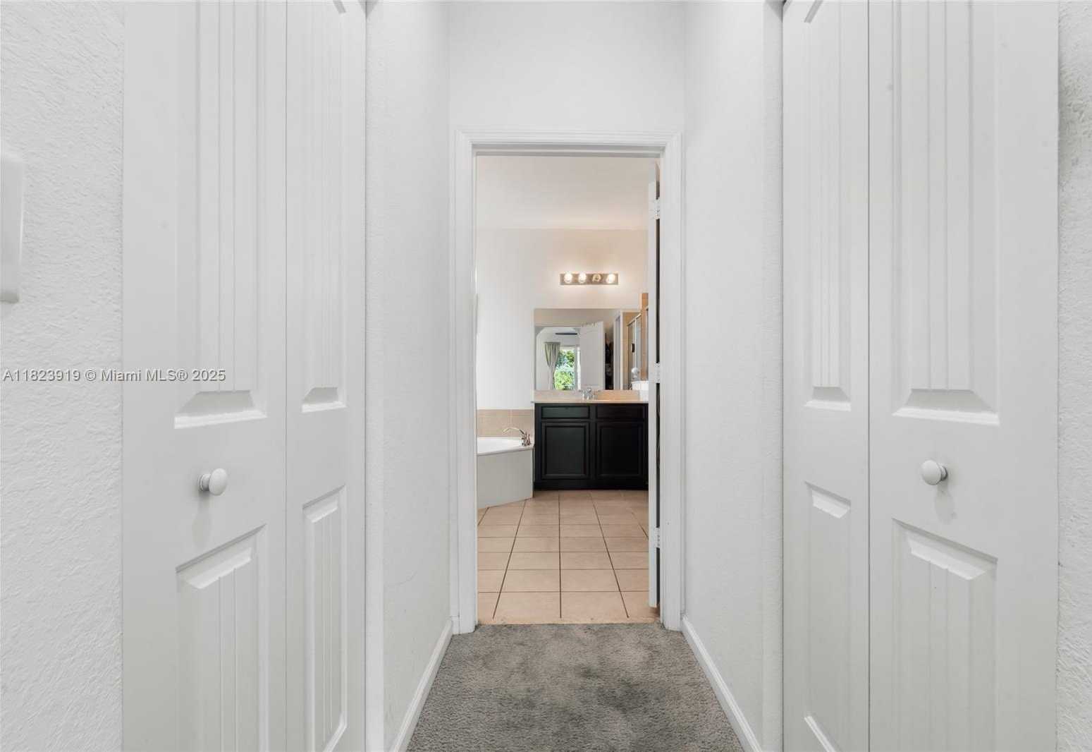 Small Image of 22442 SOUTH WEST 128TH PL, Miami Number 25