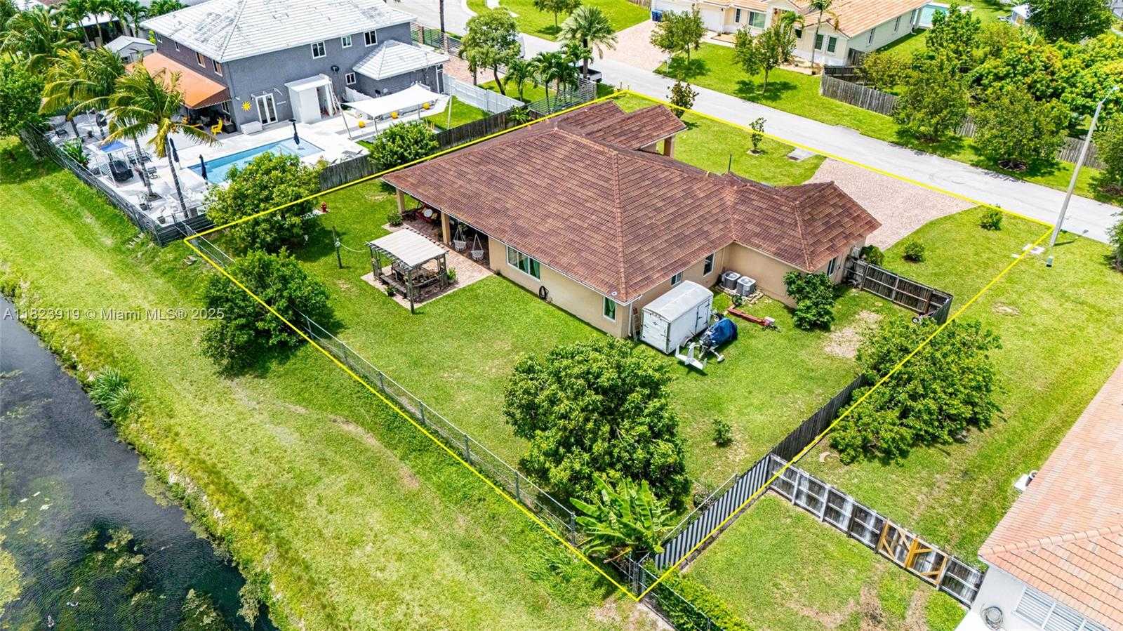 Small Image of 22442 SOUTH WEST 128TH PL, Miami Number 56