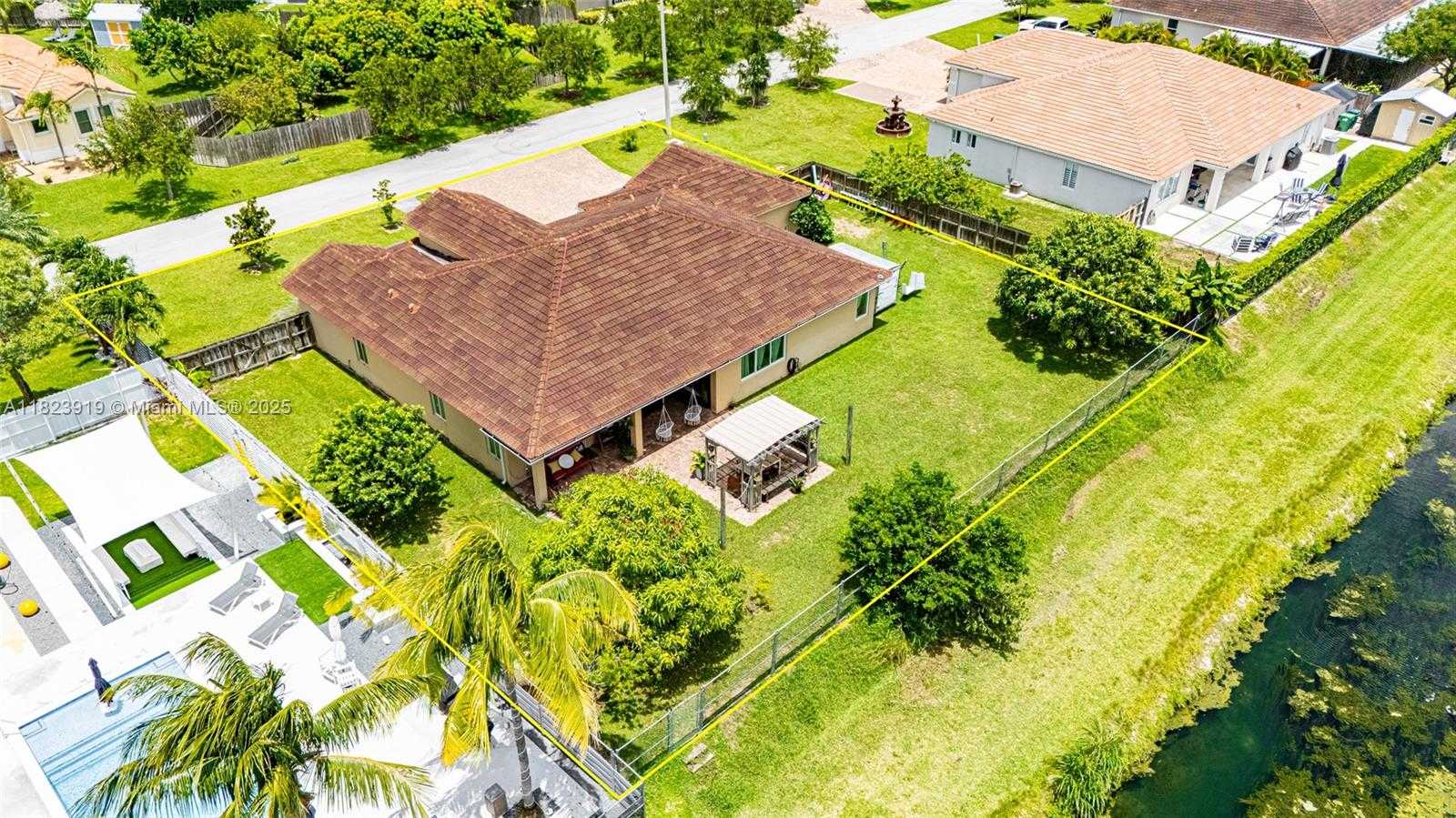 Small Image of 22442 SOUTH WEST 128TH PL, Miami Number 57