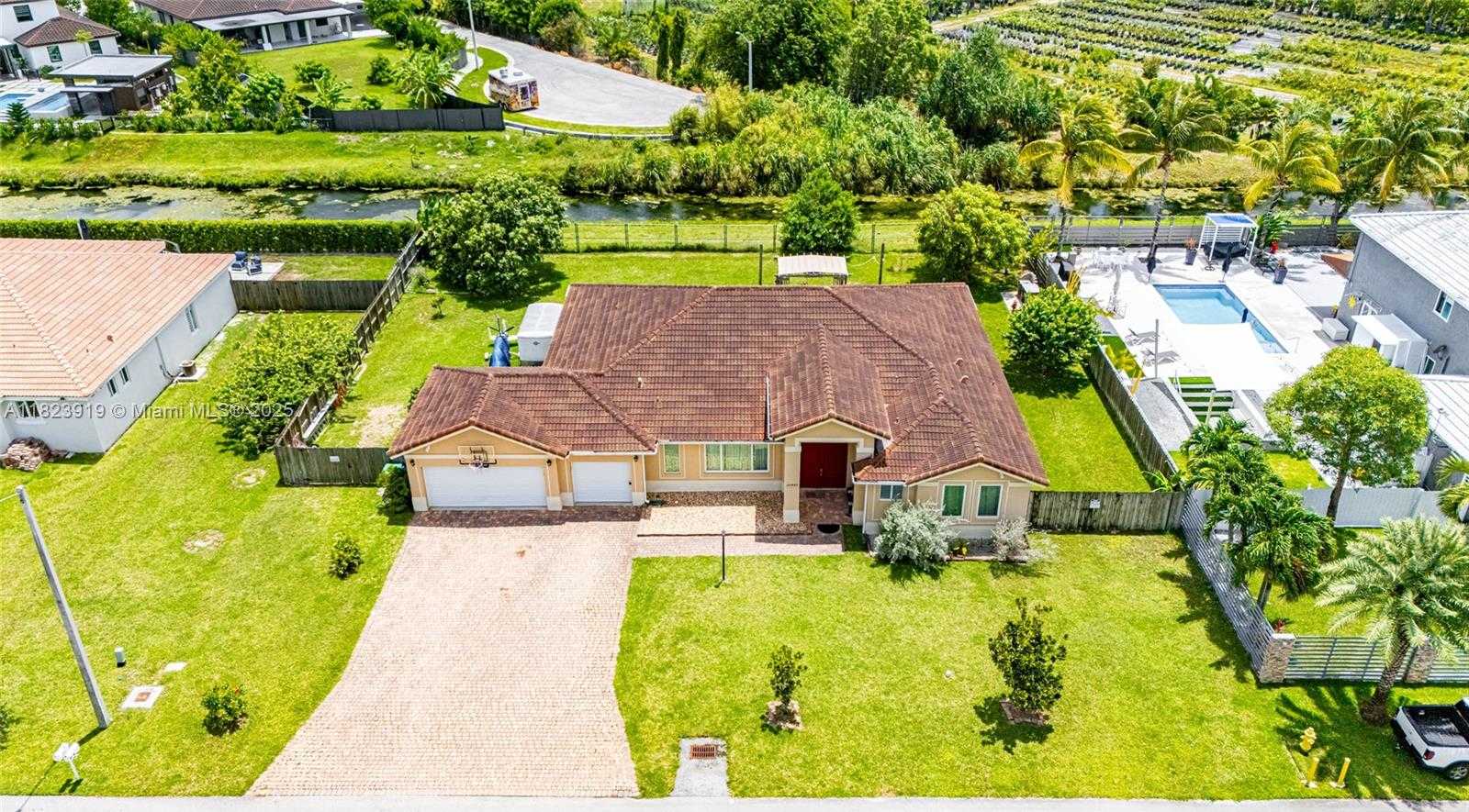 Small Image of 22442 SOUTH WEST 128TH PL, Miami Number 58