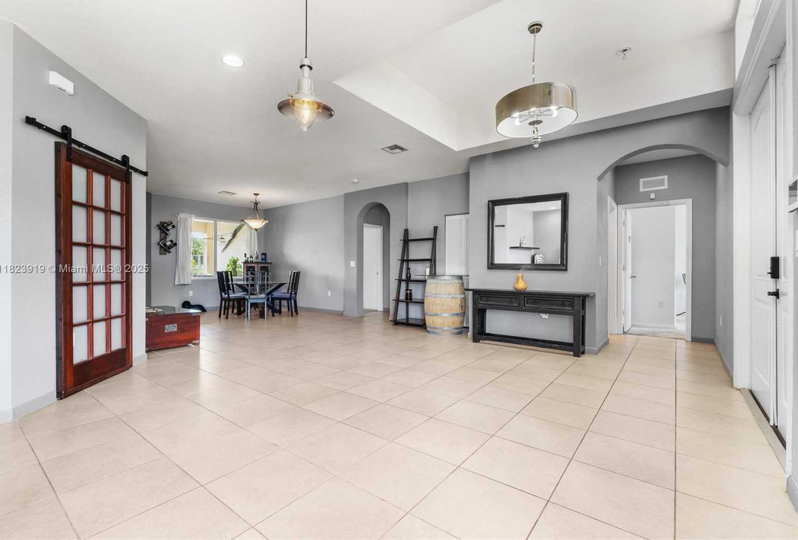 Small Image of 22442 SOUTH WEST 128TH PL, Miami Number 6