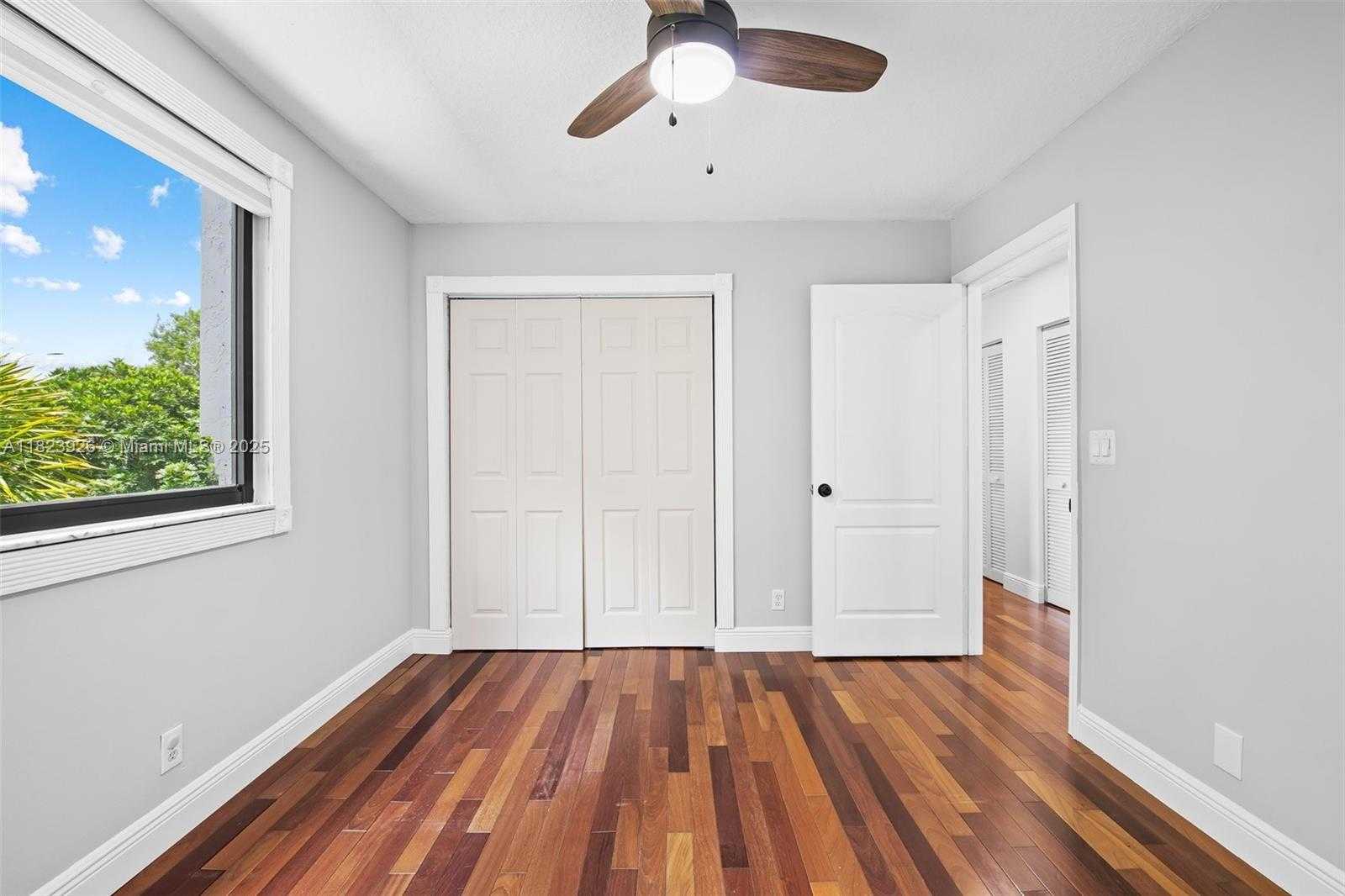 Small Image of 11293 RHAPSODY RD, Cooper City Number 17