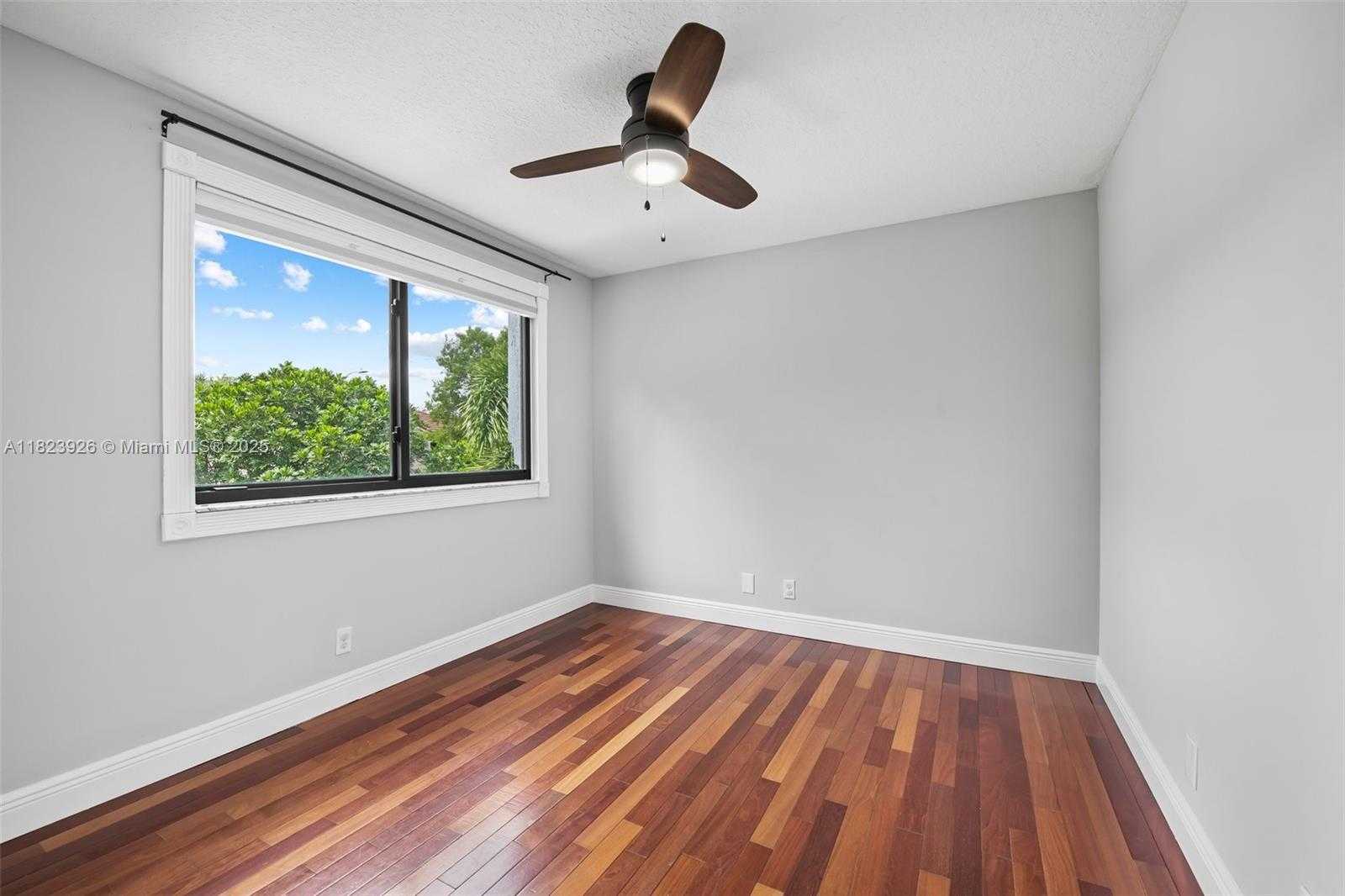 Small Image of 11293 RHAPSODY RD, Cooper City Number 18