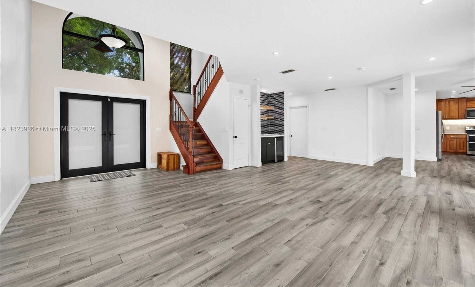 Small Image of 11293 RHAPSODY RD, Cooper City Number 3