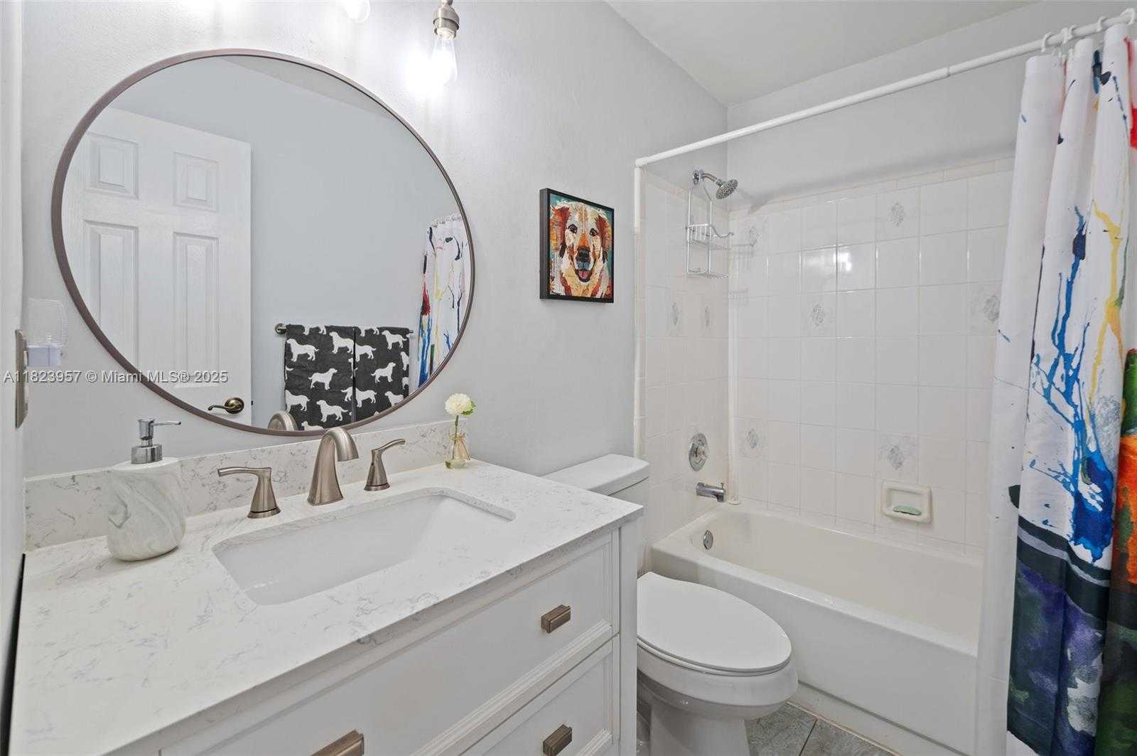 Small Image of 2000 LAKESHORE DR, Weston Number 21