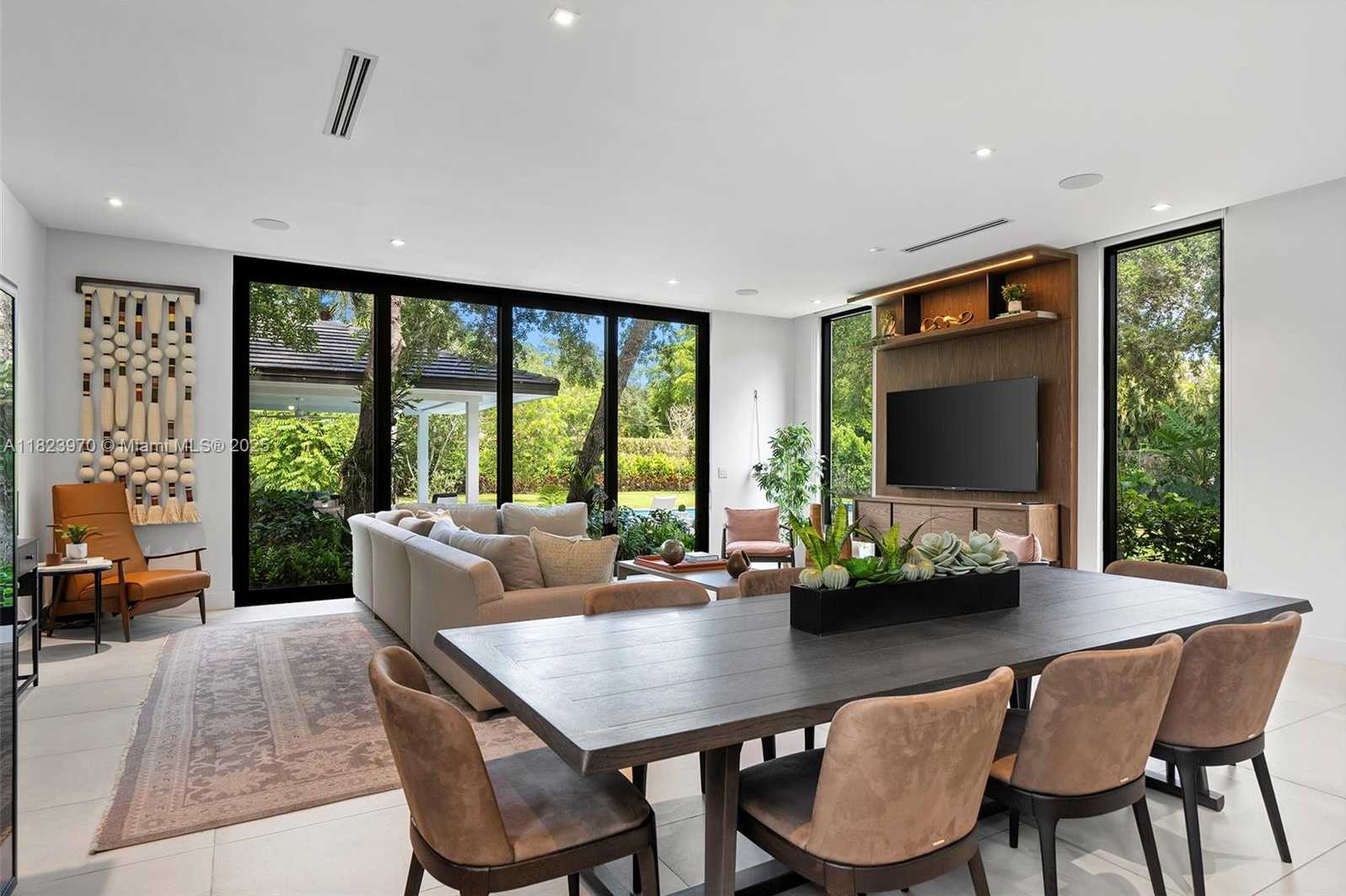 Small Image of 8875 SOUTH WEST 61ST CT, Pinecrest Number 41