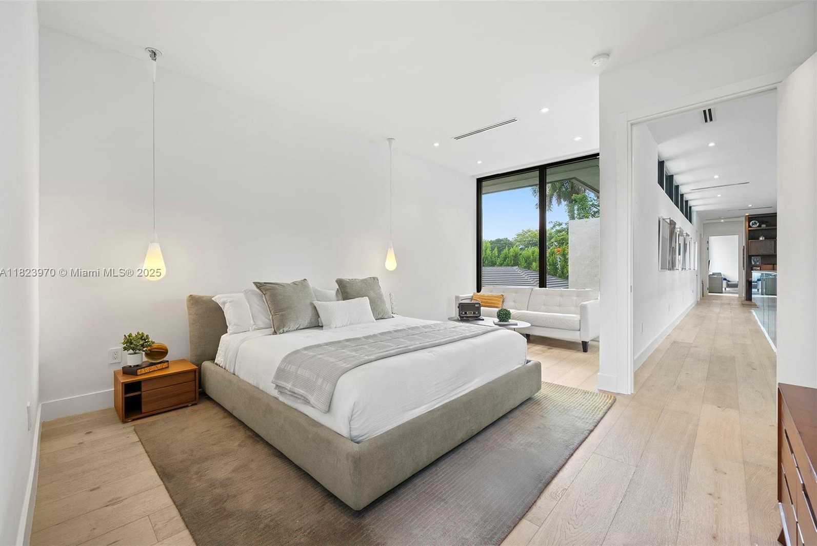 Small Image of 8875 SOUTH WEST 61ST CT, Pinecrest Number 67