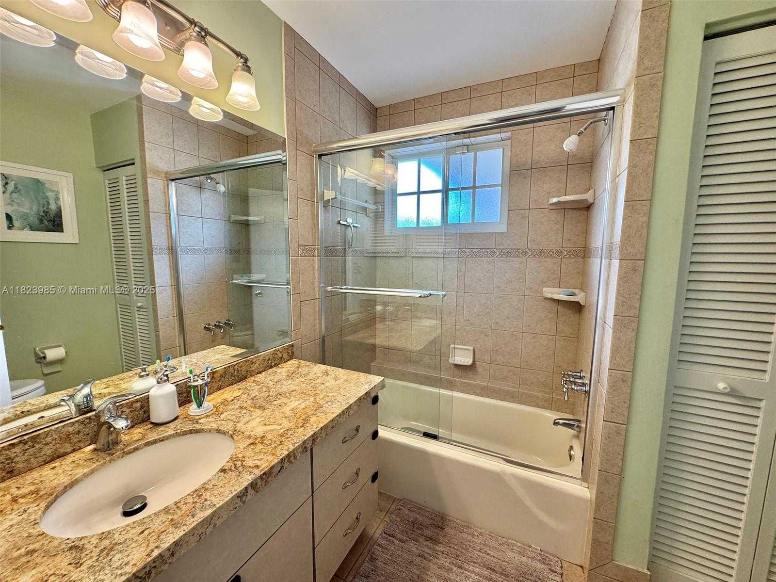 Small Image of 16225 SOUTH WEST 88TH AVE RD, Palmetto Bay Number 18